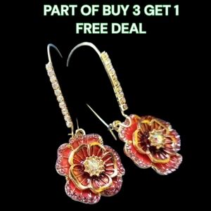 🌸Betsey Johnson Shepherd's Hook Flower Floral Earrings - NWOT🌸